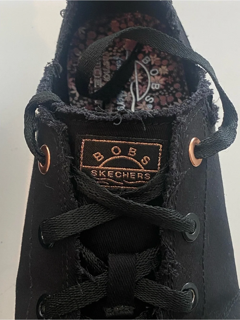SKECHERS Women's BOBS B